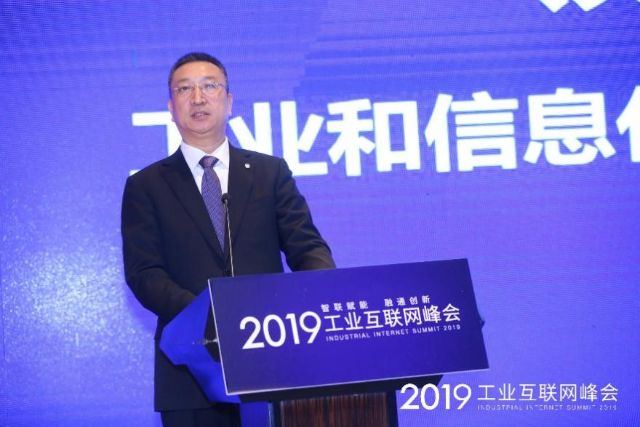 0227_180001_238.jpg 273.jpg