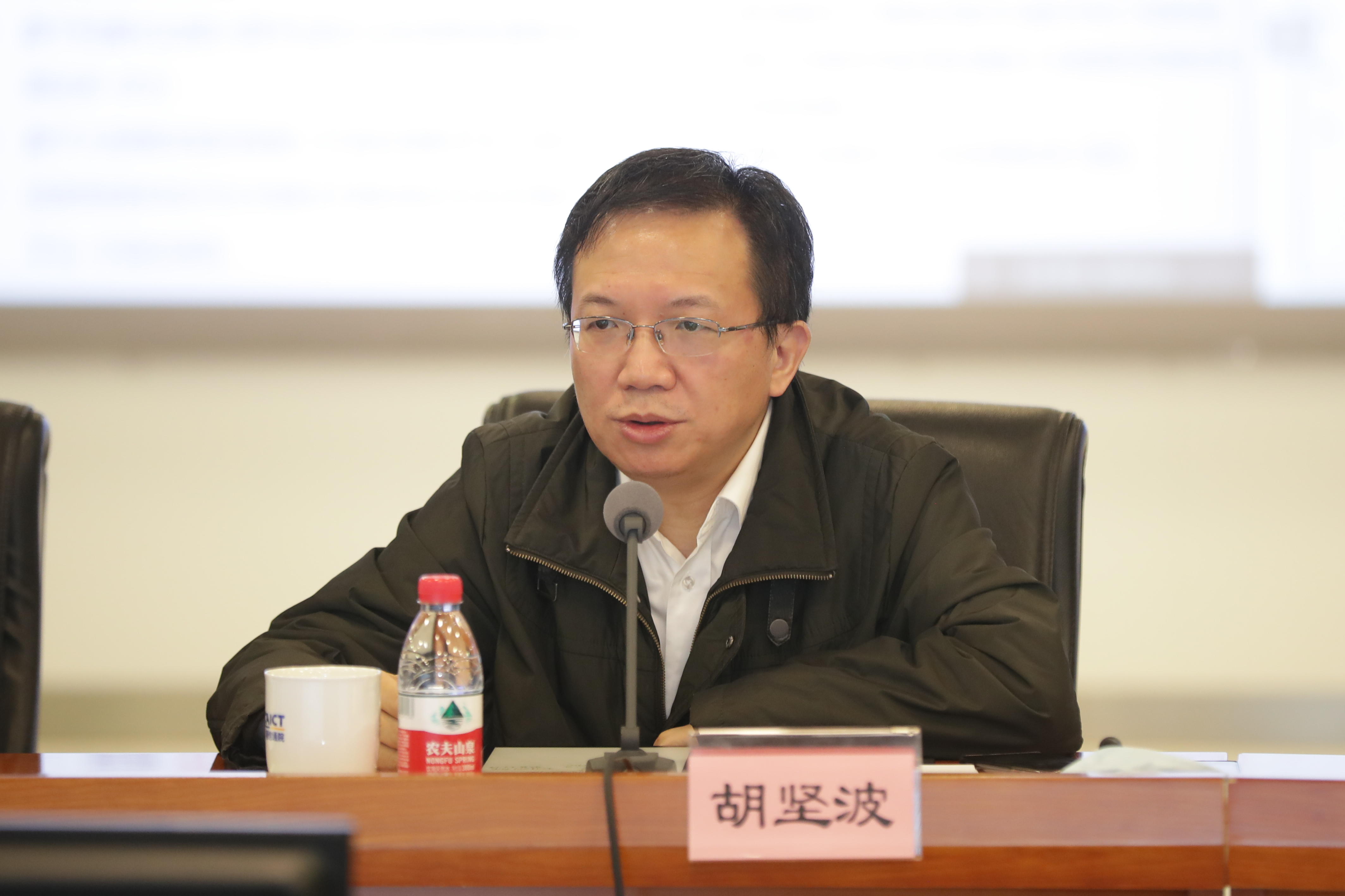 胡院長(zhǎng).png